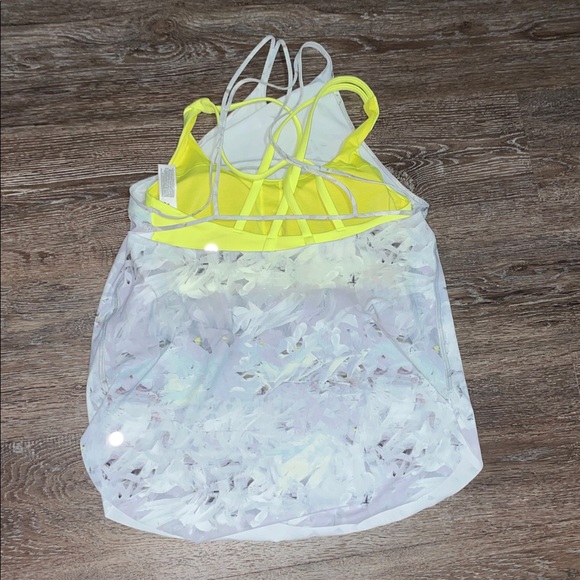 NWOT Lululemon Matching Bundle. Size 6 - Picture 3 of 12